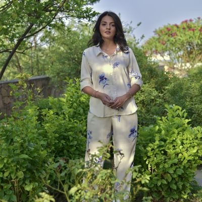 Lifestyle - Clothing / Garments