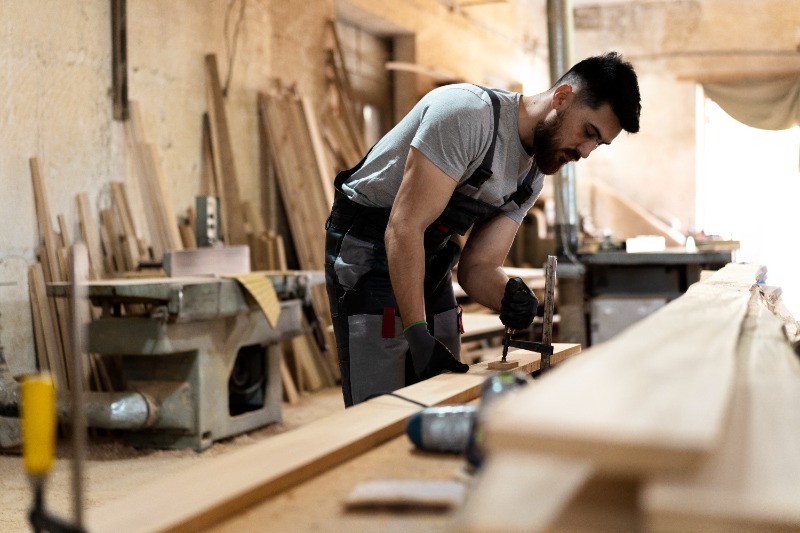Hire Local Carpenters in Perth